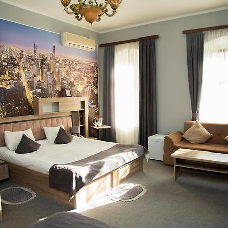 Castello Inn Baku Ngoại thất bức ảnh