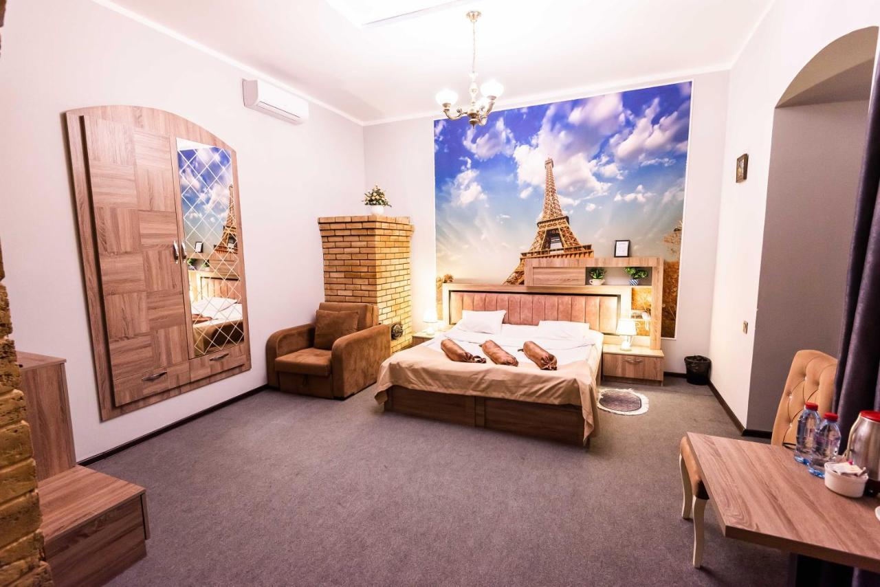 Castello Inn Baku Ngoại thất bức ảnh