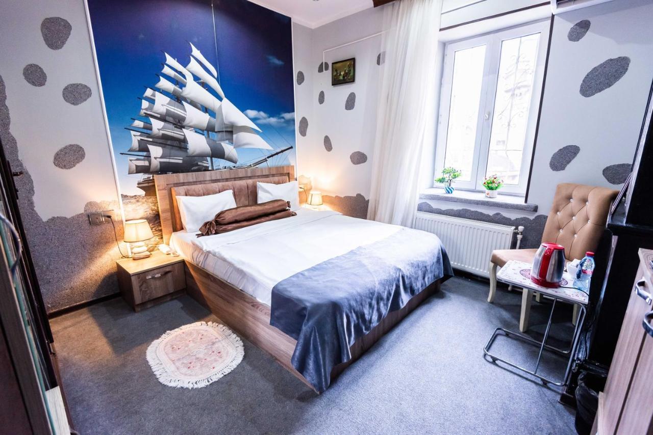 Castello Inn Baku Ngoại thất bức ảnh