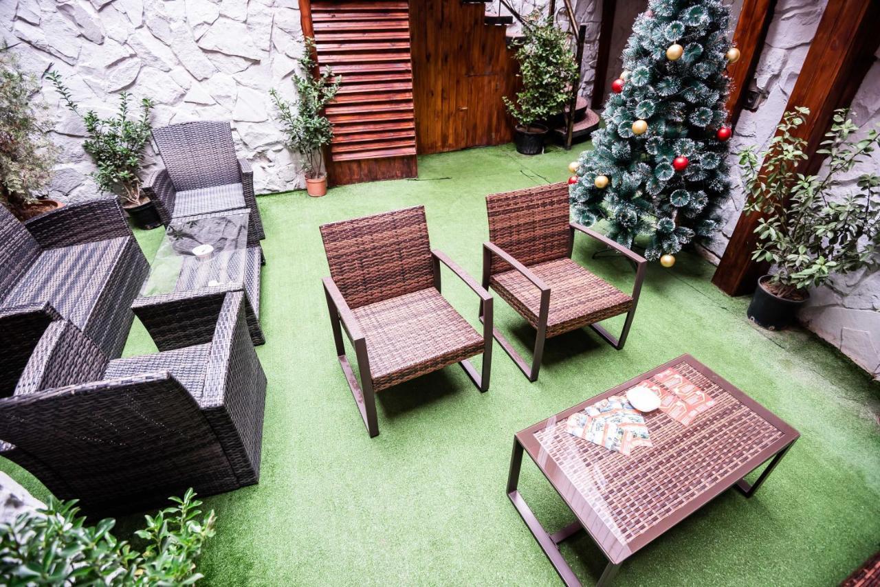 Castello Inn Baku Ngoại thất bức ảnh