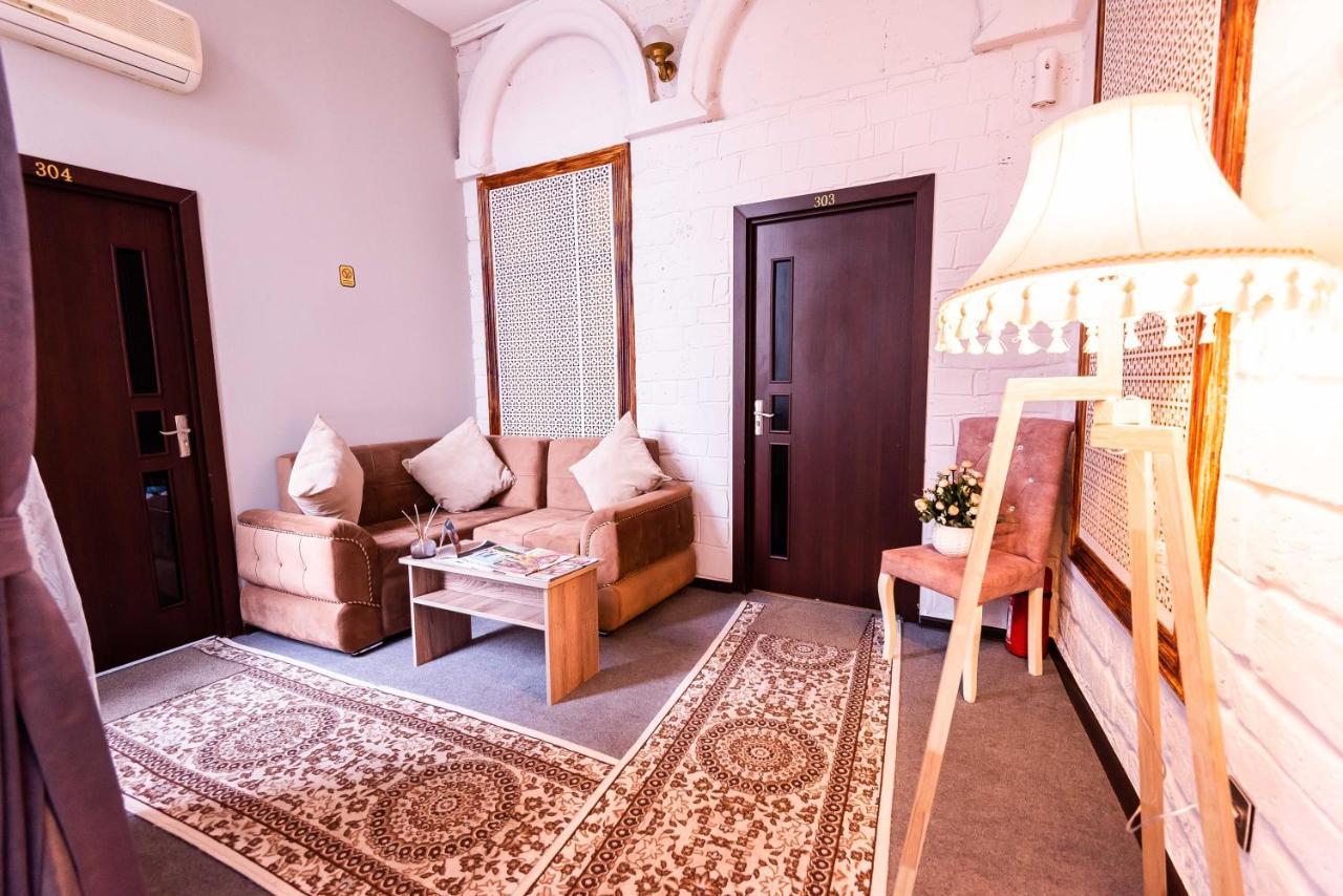 Castello Inn Baku Ngoại thất bức ảnh